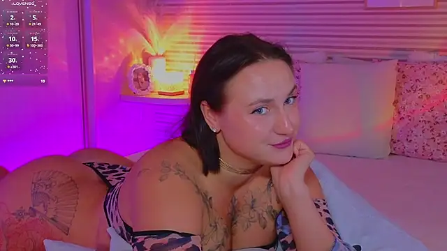 Lilii_villi Chat XXX live