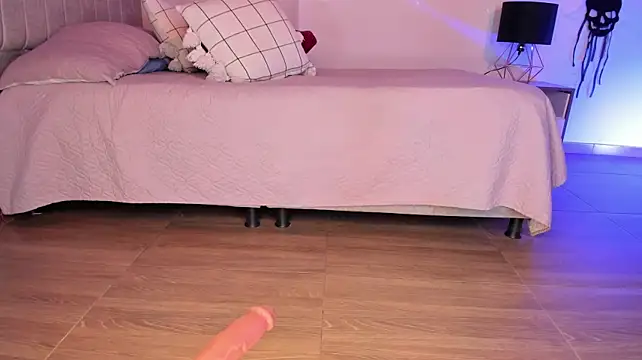 Tylla__'s Live XXX Chat