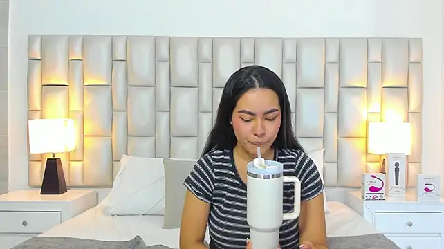 Chat XXX Live paola_katy_dicks