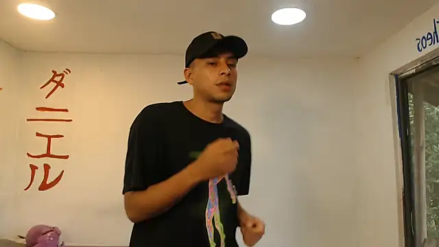 Sembang XXX Secara Langsung danielitopapuu