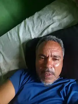 andre12067: απευθείας συνομιλία ΧΧΧ