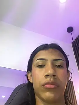 Baby_sofia_ লাইভ XXX চ্যাট