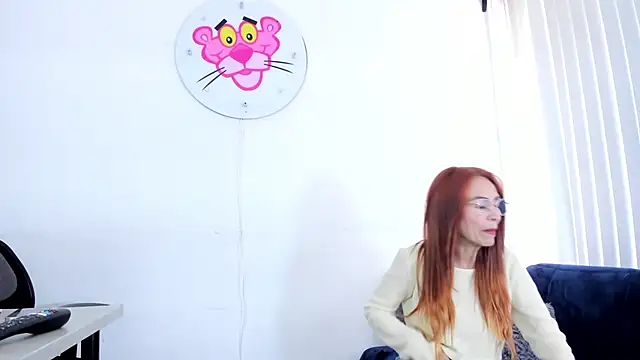 XXX chat uživo modela KateRoouse