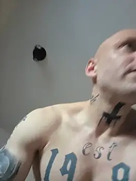 BeYourToy Webcam-Show