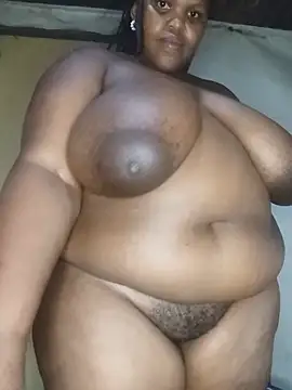 Capri_enigma élő XXX-chatje