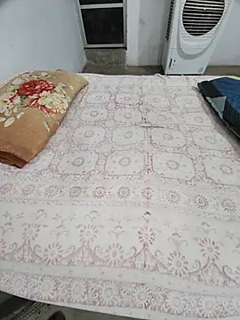 XXX chat uživo modela romancewithme