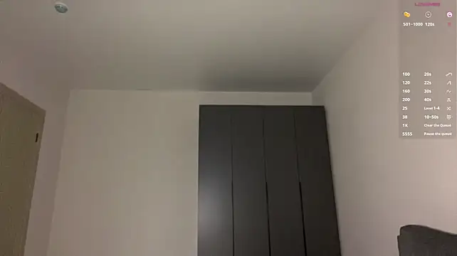 xXMelanieseXx Chat XXX in diretta