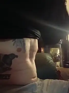 tannedbeachbum's Live XXX Chat