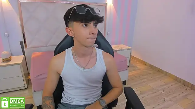 Chat XXX en directo de Peter_tay
