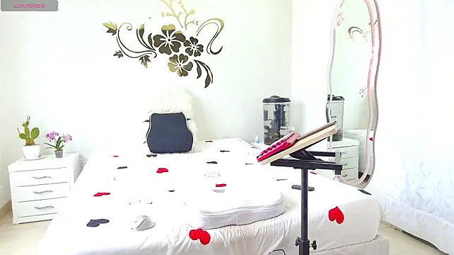 MarcelaFlores' Live XXX Chat