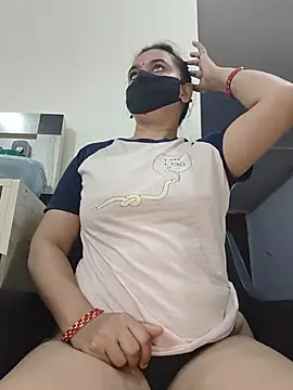 spasyQueen69 Adlı Modelin Canlı XXX Sohbeti