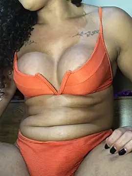 daysafadinha95 XXX чат на живо