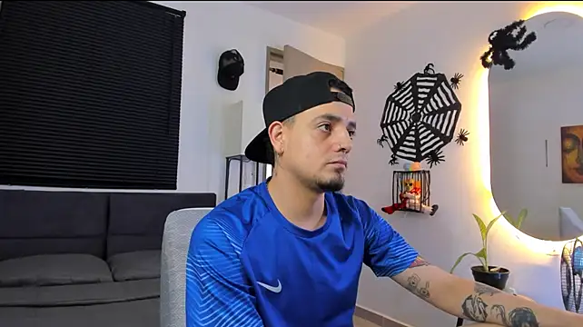 Онлайн чат XXX alejandro_calderon1