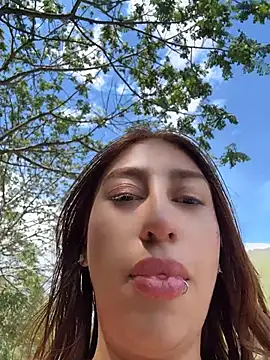 Živý XXX chat Sara_fun