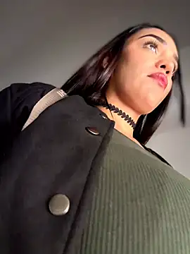 Chat XXX ao vivo de Sara-77