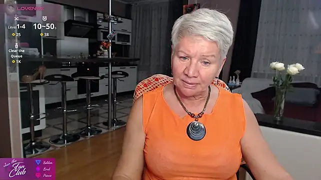 Chat +18 de roxana_brooks ao vivo