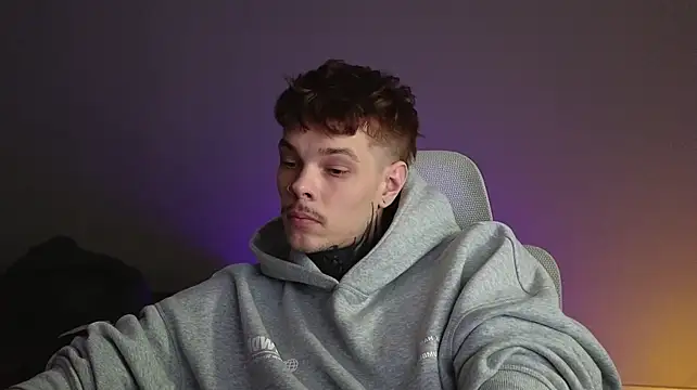 XXX chat uživo modela DENIS_HERE