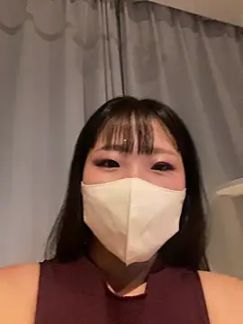 Chat +18 de Rin_Rin88 ao vivo