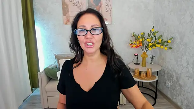 Chat XXX ao vivo de MilaUrban