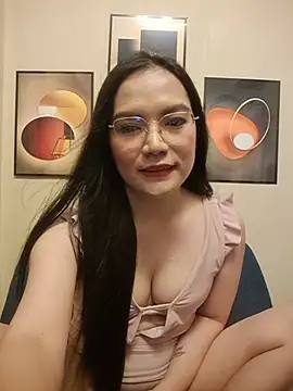 Chat XXX en directo de SweetJewel