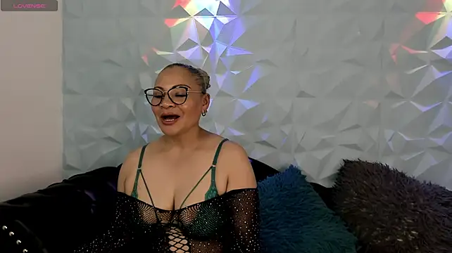 Chatroom XXX en direct de Sol_Rodriguez1