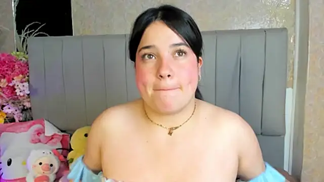 دردشة Julieth_Caandy الجنسية المباشرة