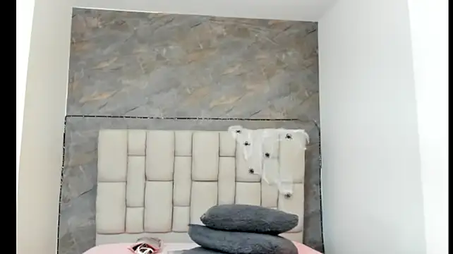 lily_rose1n Live XXX chat