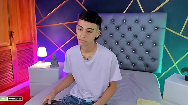 Trevor_Spencer's Live XXX Chat