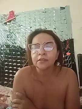 XXX chat uživo modela tany90