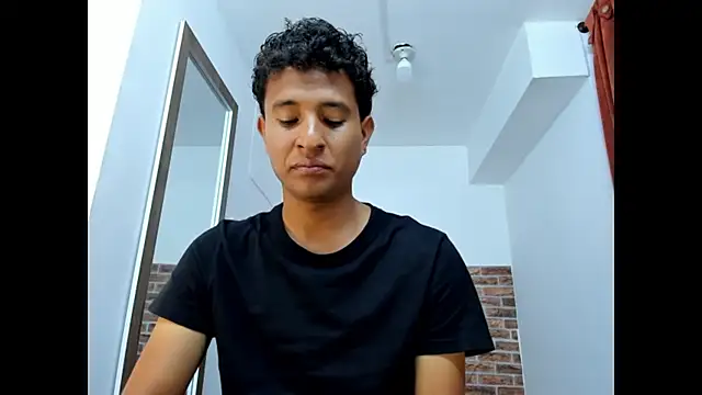 WIZARD-ALESSANDRO Live XXX Chat