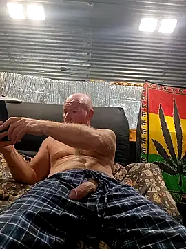 Czat XXX na żywo – Redhitcher