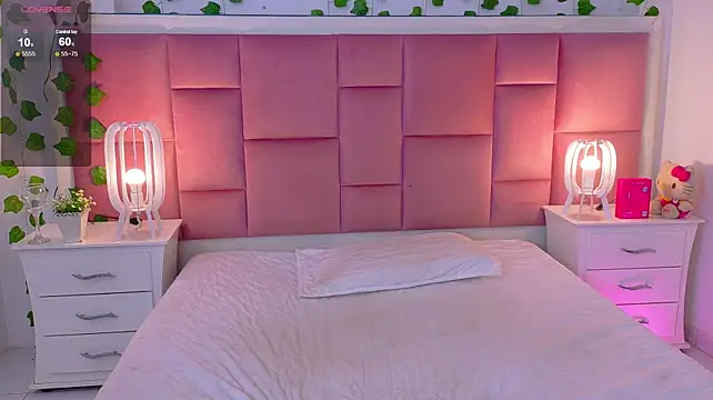 Chat +18 de kaily_sweet1 ao vivo