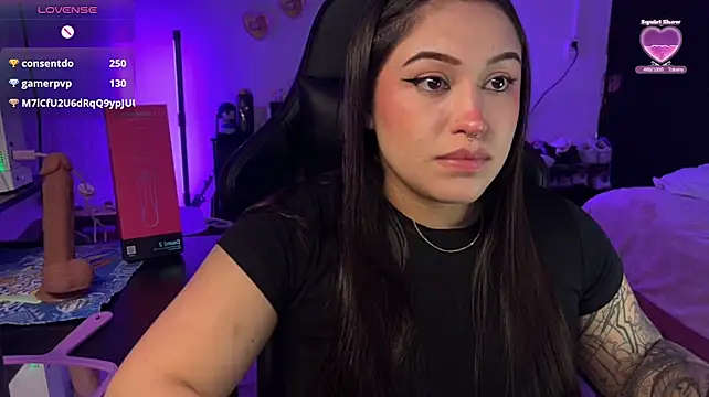 Lilyhotson Pertunjukan Webcam