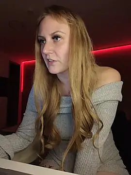 SweetGermanGoddess – Naživo XXX chat