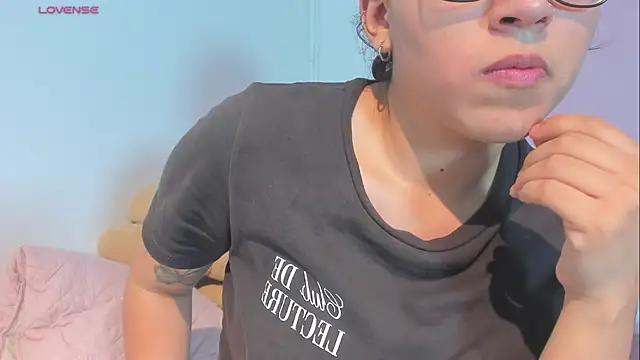 _maria_foxx_'s Live XXX Chat