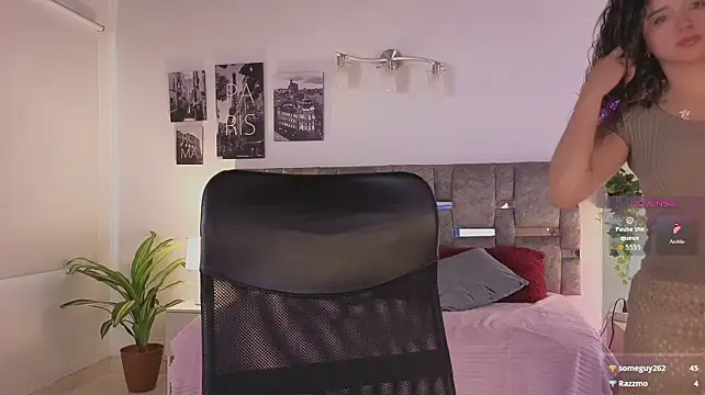 Chat XXX Live emilyrouxe