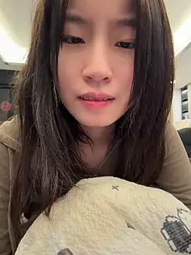 Uugirl00's Live XXX Chat