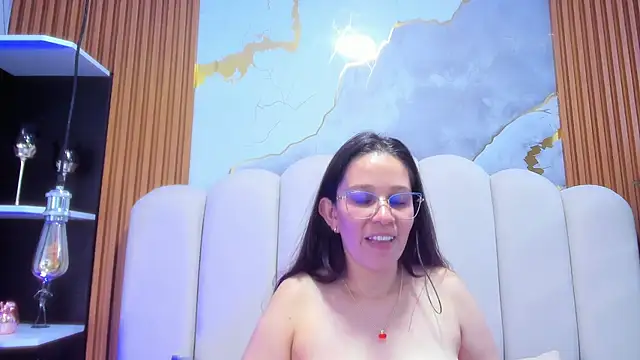دردشة Roxie_frox الجنسية المباشرة