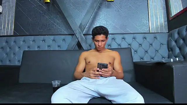 Yoel_Blessed Live XXX-Chat