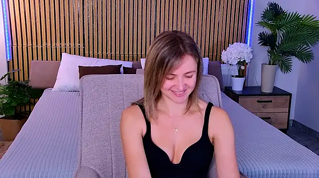EmeraldGlow Live XXX-chat