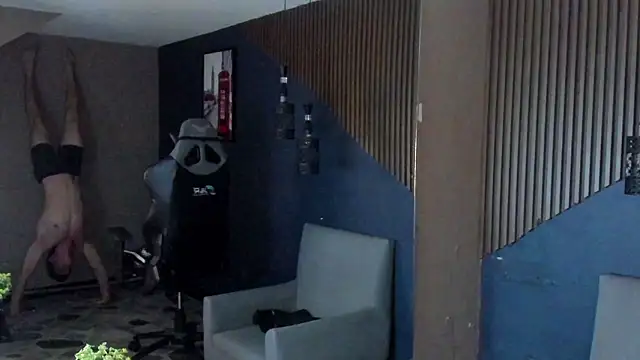 TheGhostforeeonss Live XXX-Chat