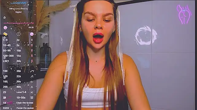 Molly_sweetie: онлайн-секс-чат
