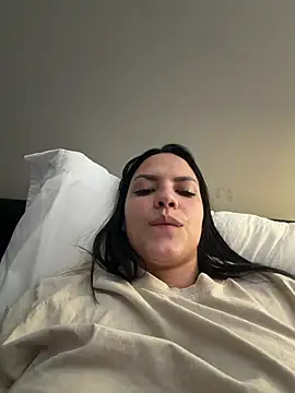 Naughty_Bianca élő XXX-chatje