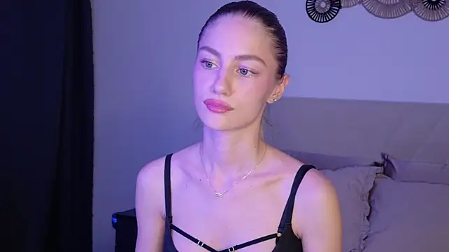 GabriellaOlsen Chat XXX in diretta