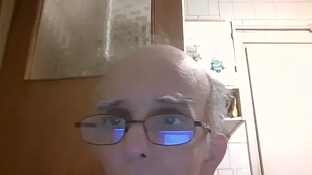 mariusica1@xh Live XXX Chat