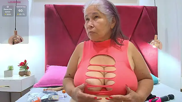 Chat XXX en directo de girl_amada