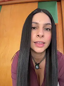 Chat XXX en directo de charlotte_stevenss_