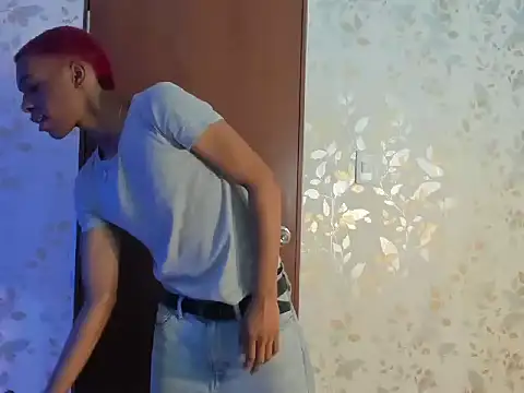 XXX chat uživo modela luccas_lowee