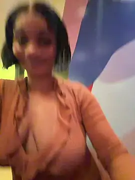 ___Nessa Chat XXX in diretta