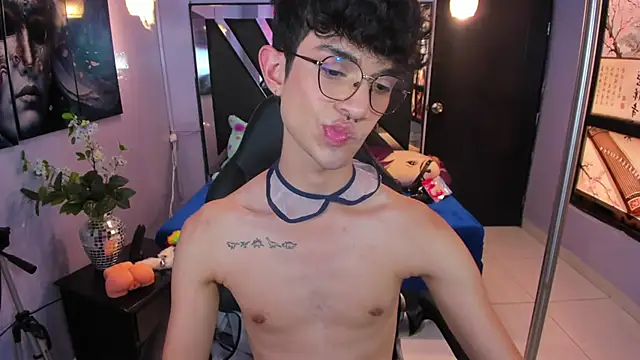LiamHeatx Live XXX-chat